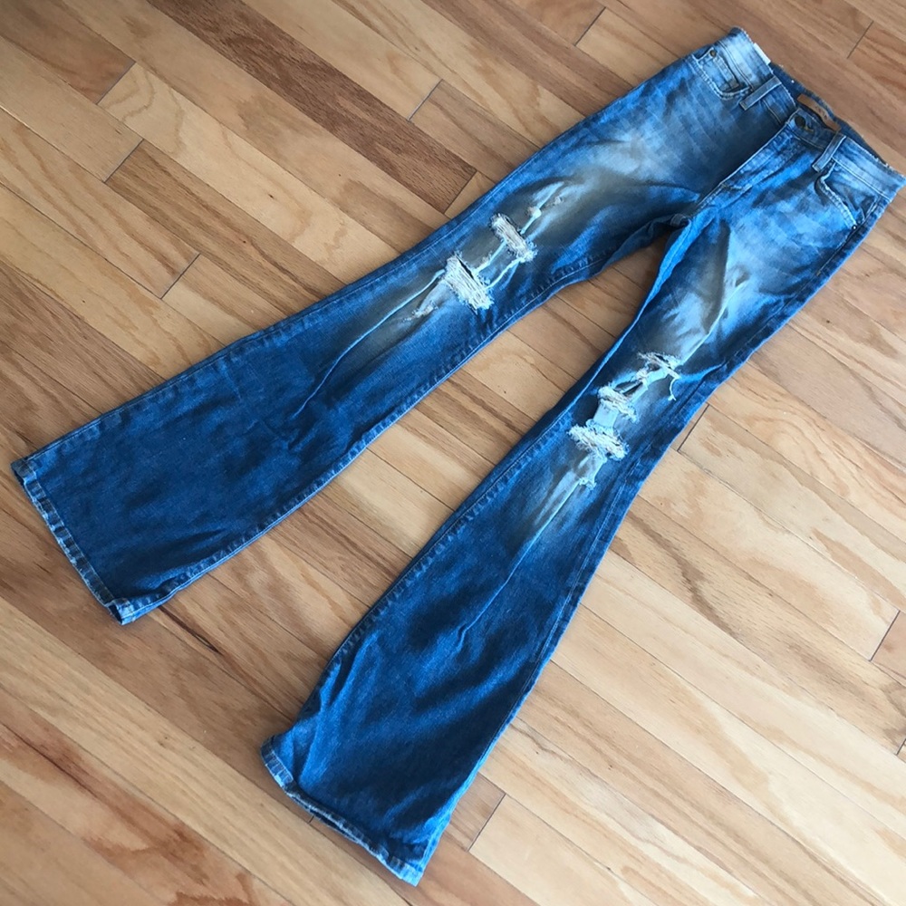 Joes distressed flare jeans size 26